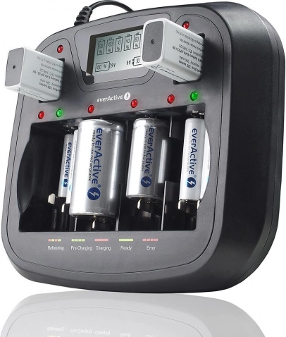 EVERACTIVE universele Ni‑MH lader met LCD en USB, 8 kanalen