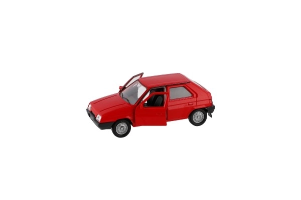 Auto Welly Škoda Favorit métal/plastique 11cm 1:34 roue libre option 4 couleurs boîte 15x7x7cm
