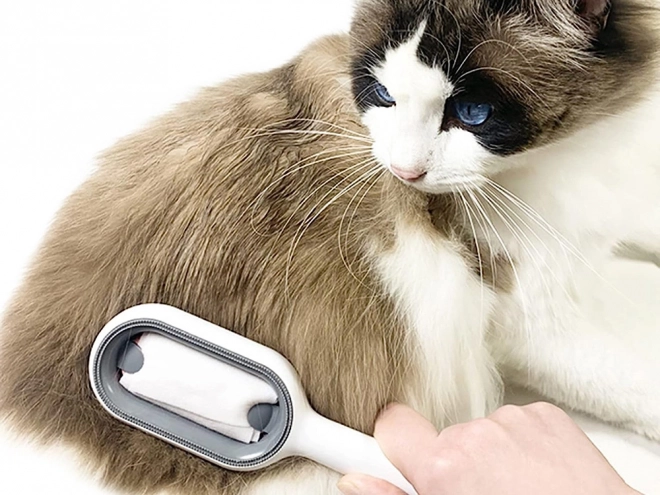 Silicone Pet Grooming and Cleaning Brush 3-in-1