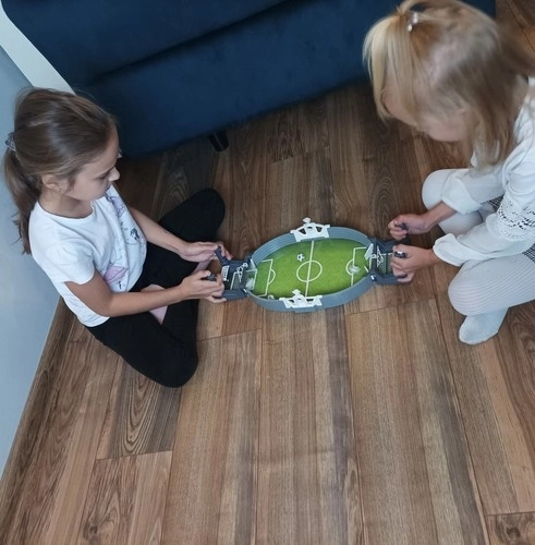 3 Balls Included