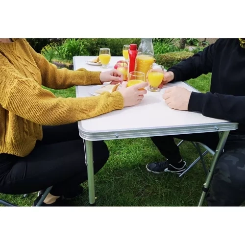 Camping-Set mit Tisch und 4 Stühlen