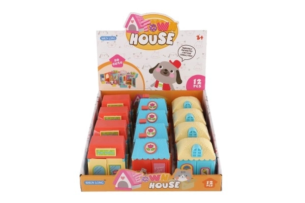 Plastic huisje met huisdier
