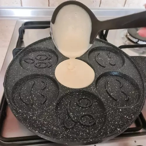 Pan voor eieren en pannenkoeken