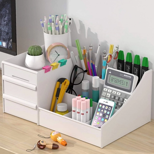 Utilisation universelle : cosmétiques et bureau
