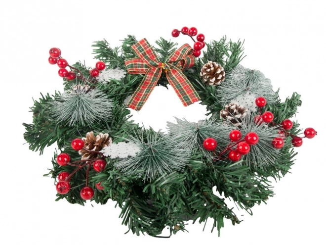 Weihnachtlicher Kranz mit Dekorationen