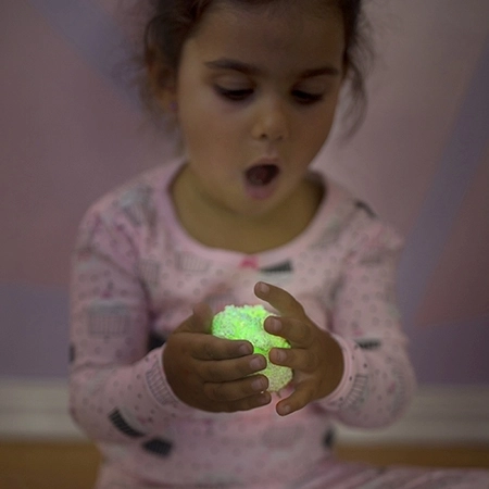 Lichtgevende boetseerklei voor eindeloos creatief plezier