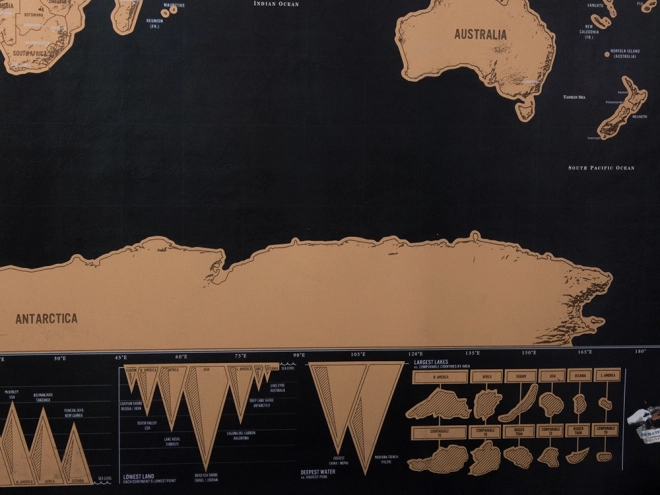 Grande carte à gratter du monde 82 x 59 cm