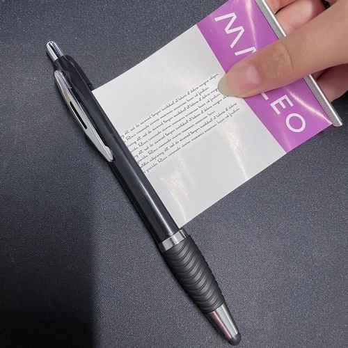 Set of 6 Pens with Pull-out Note Sheets