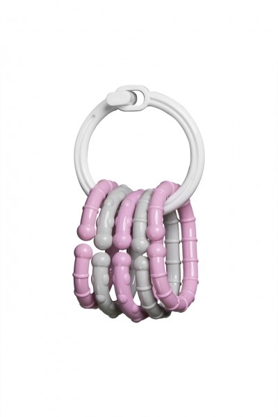 Hochet anneau avec pendentifs multicolores