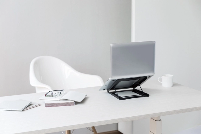 Praktische opvouwbare laptopstandaard met 5 instelhoeken