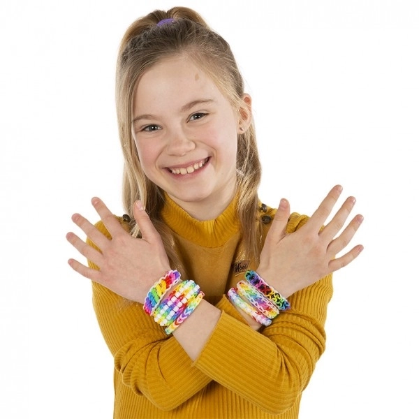 Maak je eigen armband 700+ stuks elastiekjes, kralen + gereedschap + weefgetouw voor armbanden in doos 30x24cm
