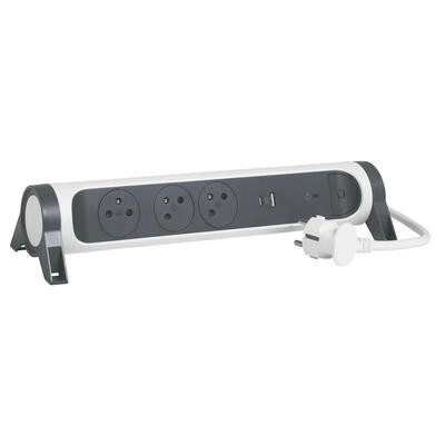 Verlengsnoer met overspanningsbeveiliging en USB A/C, 1,5 m