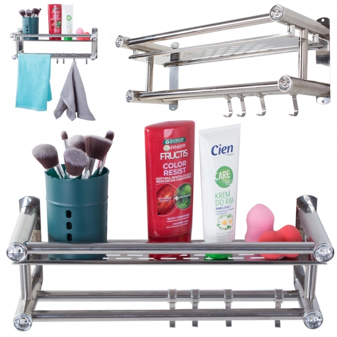 Hangende organisator voor de badkamer met zilveren planken