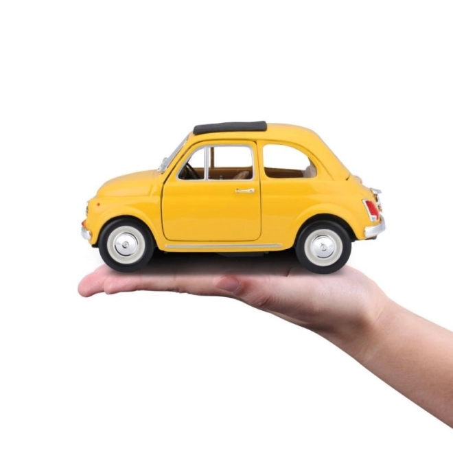 Bburago model cars Fiat 500 F 1965 yellow 1:24