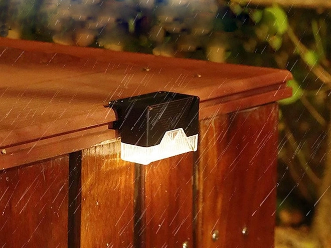 Solarlampen mit Dämmerungssensor für Garten, Treppen und Terrasse