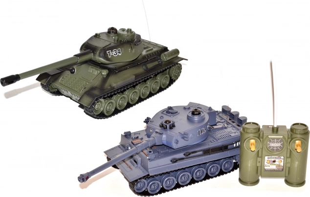 Historic RC Tank Battle 25 cm