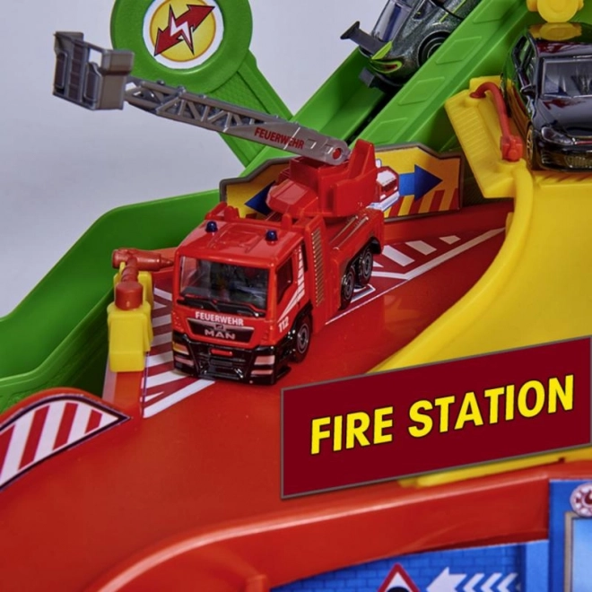 Garage Super City + 6 petites voitures et train