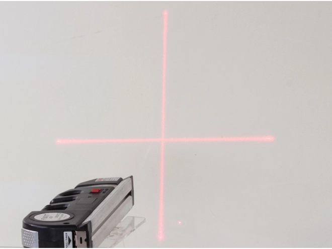 Laser waterpas met standaard meetlint en uitschuifbare meter