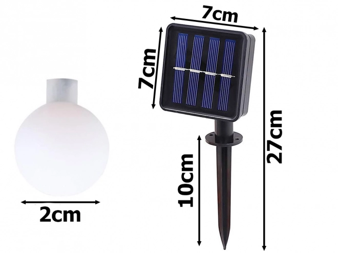 Zonnige tuinslinger met veelkleurige LED-lampjes