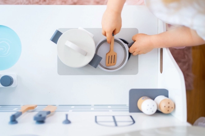 Houten keuken met accessoires Huisje