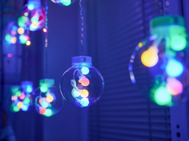 LED Lichterkette Vorhang Kugeln