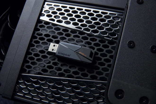 Data Traveler Exodia Onyx 64GB USB3.2 Gen1 flash-schijf