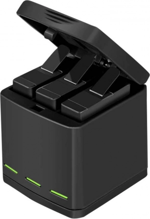 Charge efficace de trois batteries
