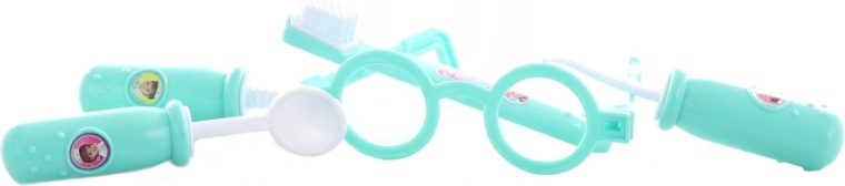 Rich set for creative dentist role play