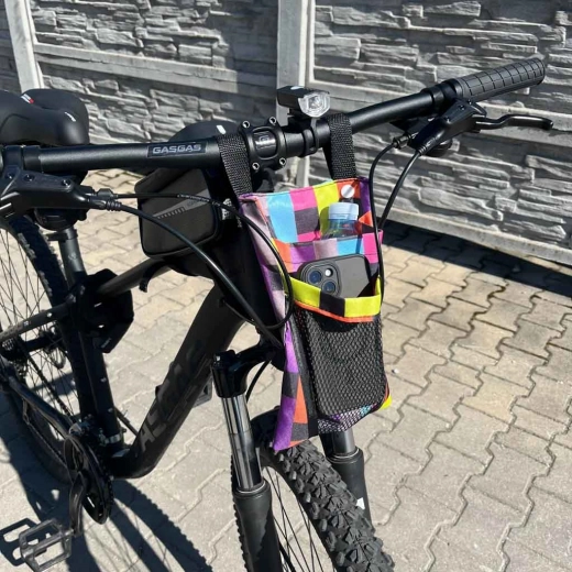 Stable mounting on most handlebars