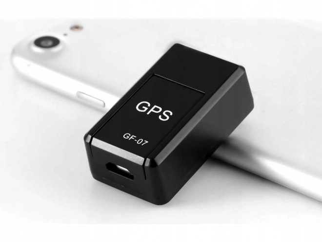 Mini GPS-tracker met afluistermogelijkheid voor SIM en microSD