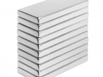 Starker neodymflachmagnet 17 × 4 × 2 mm