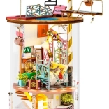 Glass House of the Little Witch