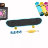 Finger skateboard with accessories 9 cm