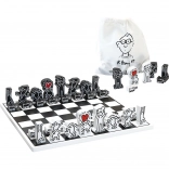 Wooden Chess VILAC – design KEITH HARING